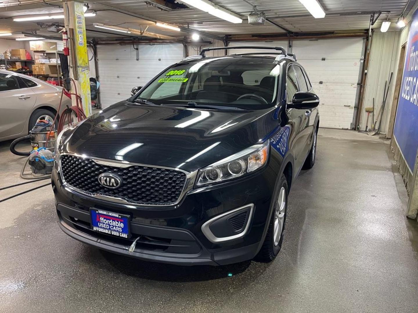 2018 BLACK KIA SORENTO LX (5XYPG4A30JG) with an 2.4L engine, Automatic transmission, located at 2525 S. Cushman, Fairbanks, AK, 99701, (907) 452-5707, 64.824036, -147.712311 - Photo#1