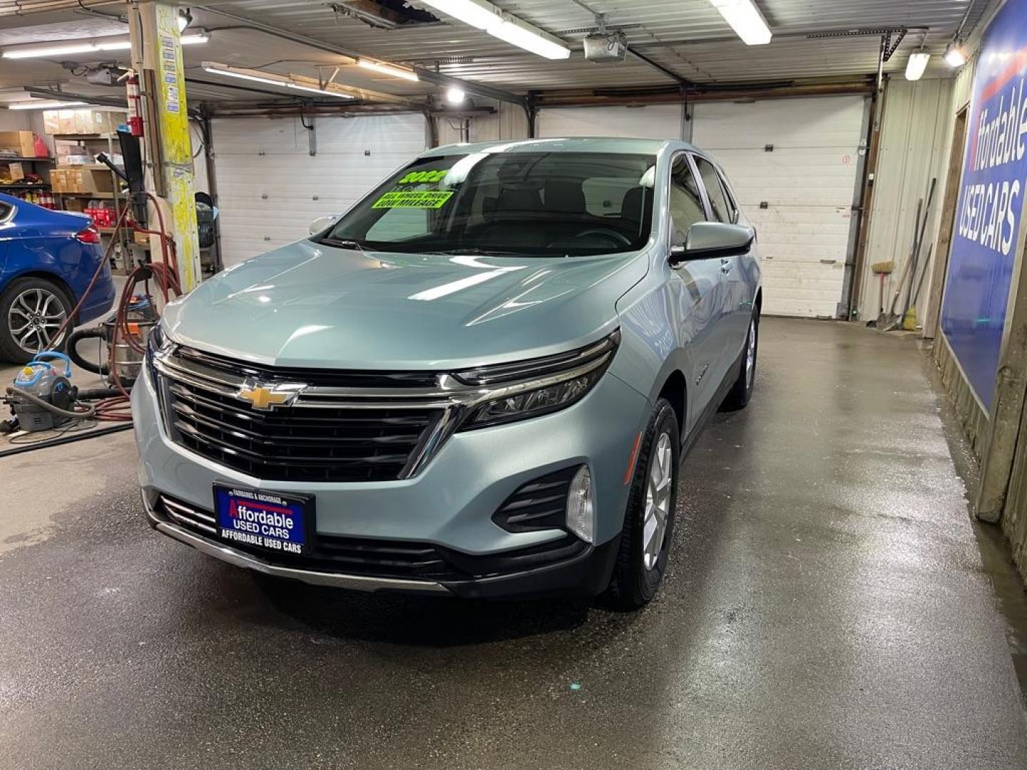 2022 BLUE CHEVROLET EQUINOX LT (2GNAXUEV8N6) with an 1.5L engine, Automatic transmission, located at 2525 S. Cushman, Fairbanks, AK, 99701, (907) 452-5707, 64.824036, -147.712311 - Photo#1