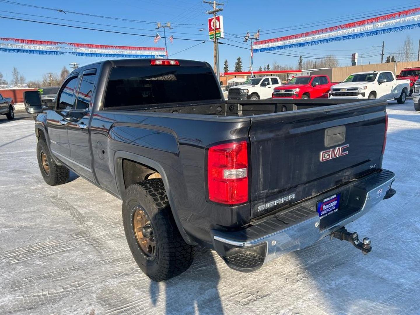2014 GREY GMC SIERRA 1500 SLT (1GTV2VEC3EZ) with an 5.3L engine, Automatic transmission, located at 2525 S. Cushman, Fairbanks, AK, 99701, (907) 452-5707, 64.824036, -147.712311 - Photo#3