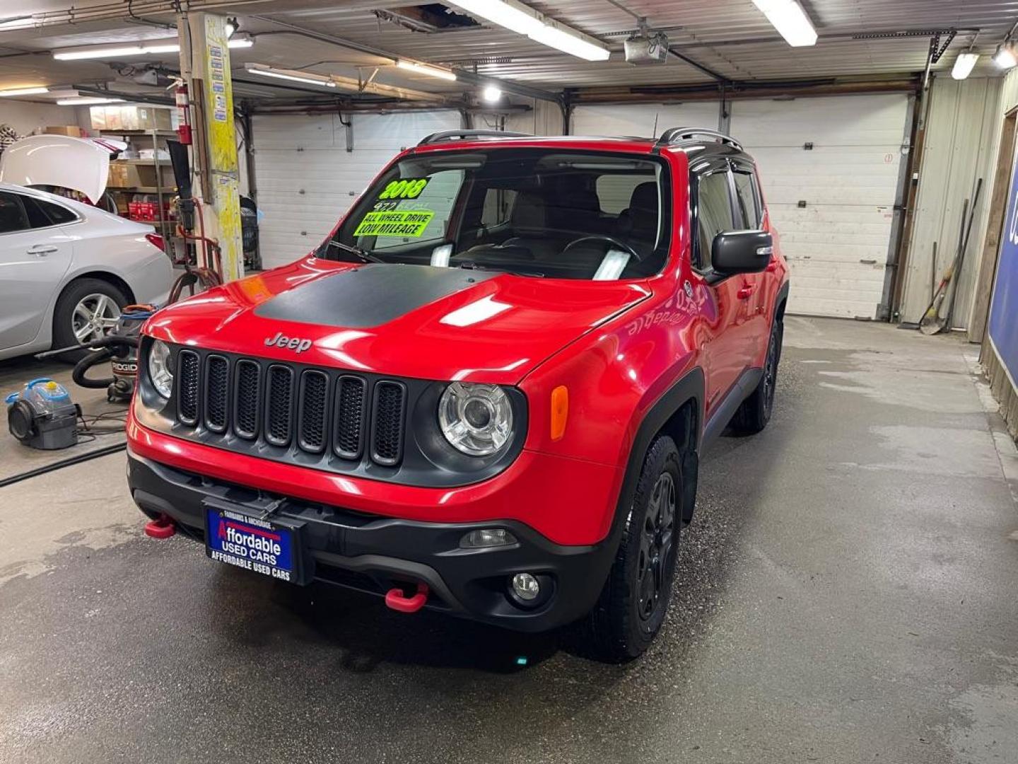 2018 RED JEEP RENEGADE TRAILHAWK (ZACCJBCB8JP) with an 2.4L engine, Automatic transmission, located at 2525 S. Cushman, Fairbanks, AK, 99701, (907) 452-5707, 64.824036, -147.712311 - Photo#1