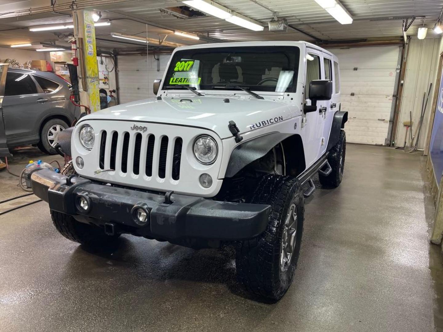 2017 WHITE JEEP WRANGLER UNLIMI RUBICON (1C4HJWFG0HL) with an 3.6L engine, Automatic transmission, located at 2525 S. Cushman, Fairbanks, AK, 99701, (907) 452-5707, 64.824036, -147.712311 - Photo#1