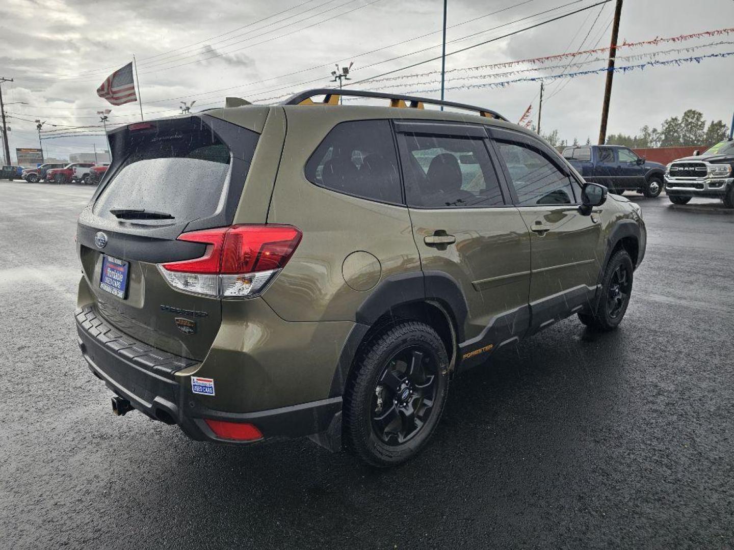 2022 GREEN SUBARU FORESTER WILDERNESS (JF2SKAMC6NH) with an 2.5L engine, Automatic transmission, located at 2525 S. Cushman, Fairbanks, AK, 99701, (907) 452-5707, 64.824036, -147.712311 - Photo#2