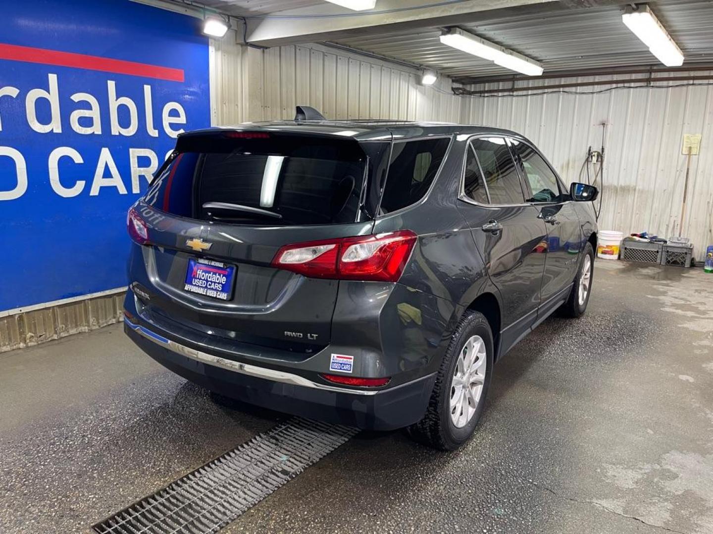 2020 GRAY CHEVROLET EQUINOX LT (3GNAXUEV7LS) with an 1.5L engine, Automatic transmission, located at 2525 S. Cushman, Fairbanks, AK, 99701, (907) 452-5707, 64.824036, -147.712311 - Photo#2