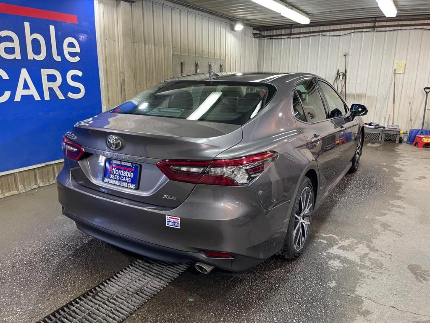 2023 GRAY TOYOTA CAMRY XLE (4T1F11AK9PU) with an 2.5L engine, Automatic transmission, located at 2525 S. Cushman, Fairbanks, AK, 99701, (907) 452-5707, 64.824036, -147.712311 - Photo#2