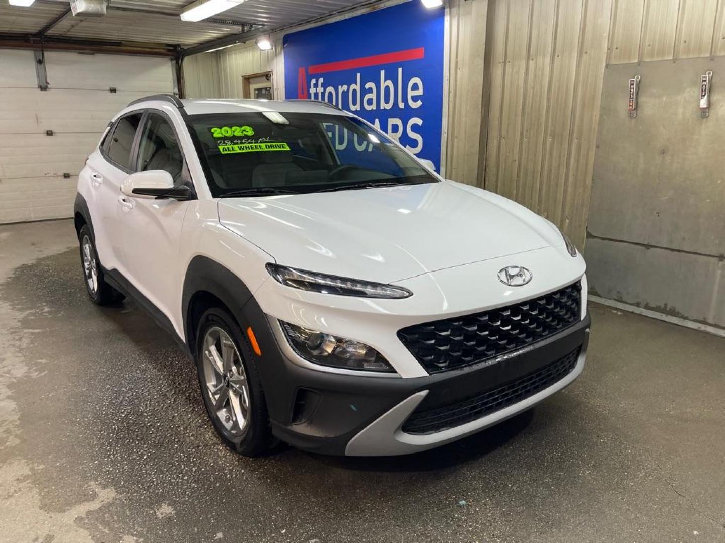 2023 WHITE HYUNDAI KONA SEL (KM8K6CAB8PU) with an 2.0L engine, Continuously Variable transmission, located at 2525 S. Cushman, Fairbanks, AK, 99701, (907) 452-5707, 64.824036, -147.712311 - Photo#0