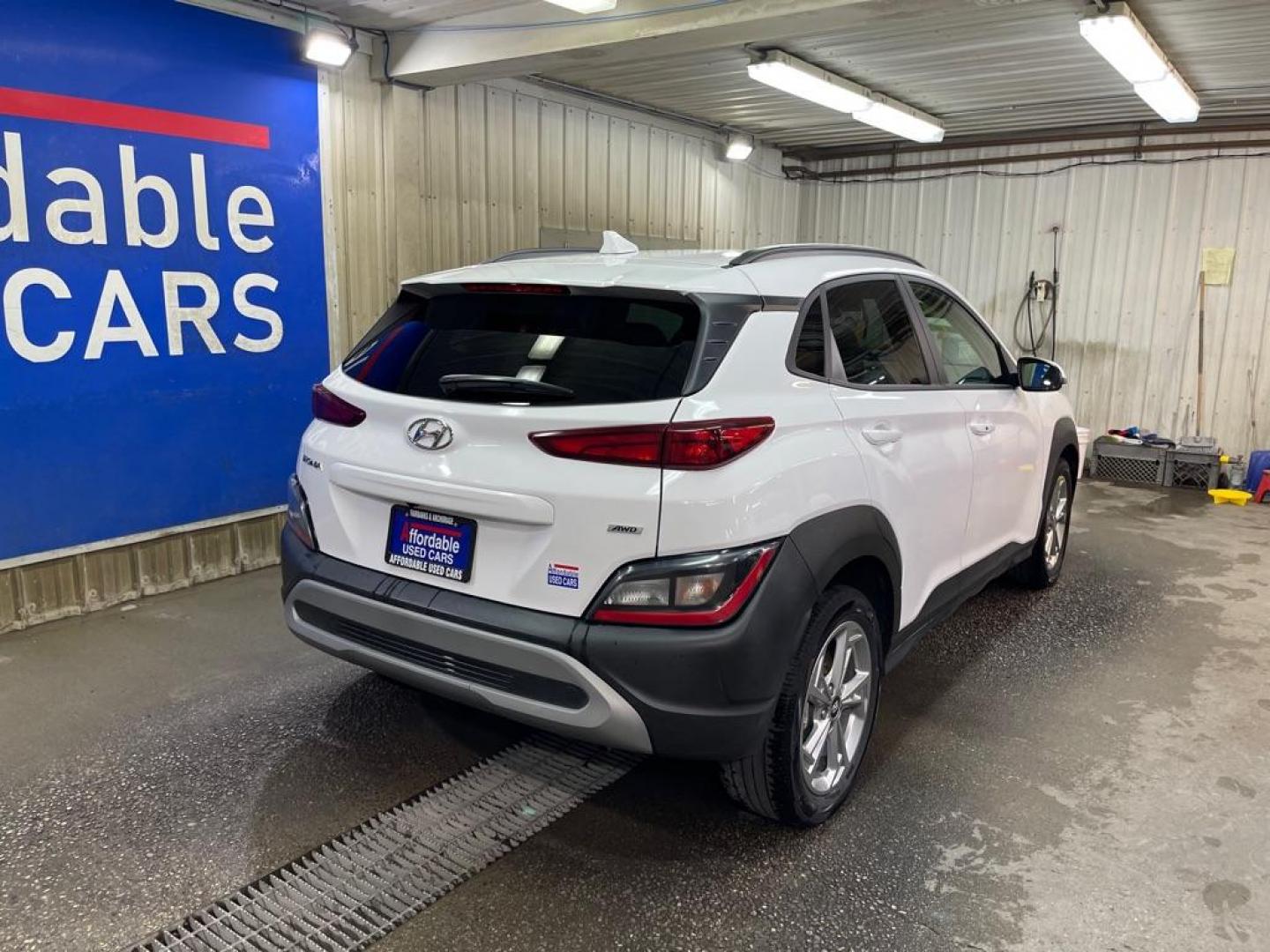 2023 WHITE HYUNDAI KONA SEL (KM8K6CAB8PU) with an 2.0L engine, Continuously Variable transmission, located at 2525 S. Cushman, Fairbanks, AK, 99701, (907) 452-5707, 64.824036, -147.712311 - Photo#2