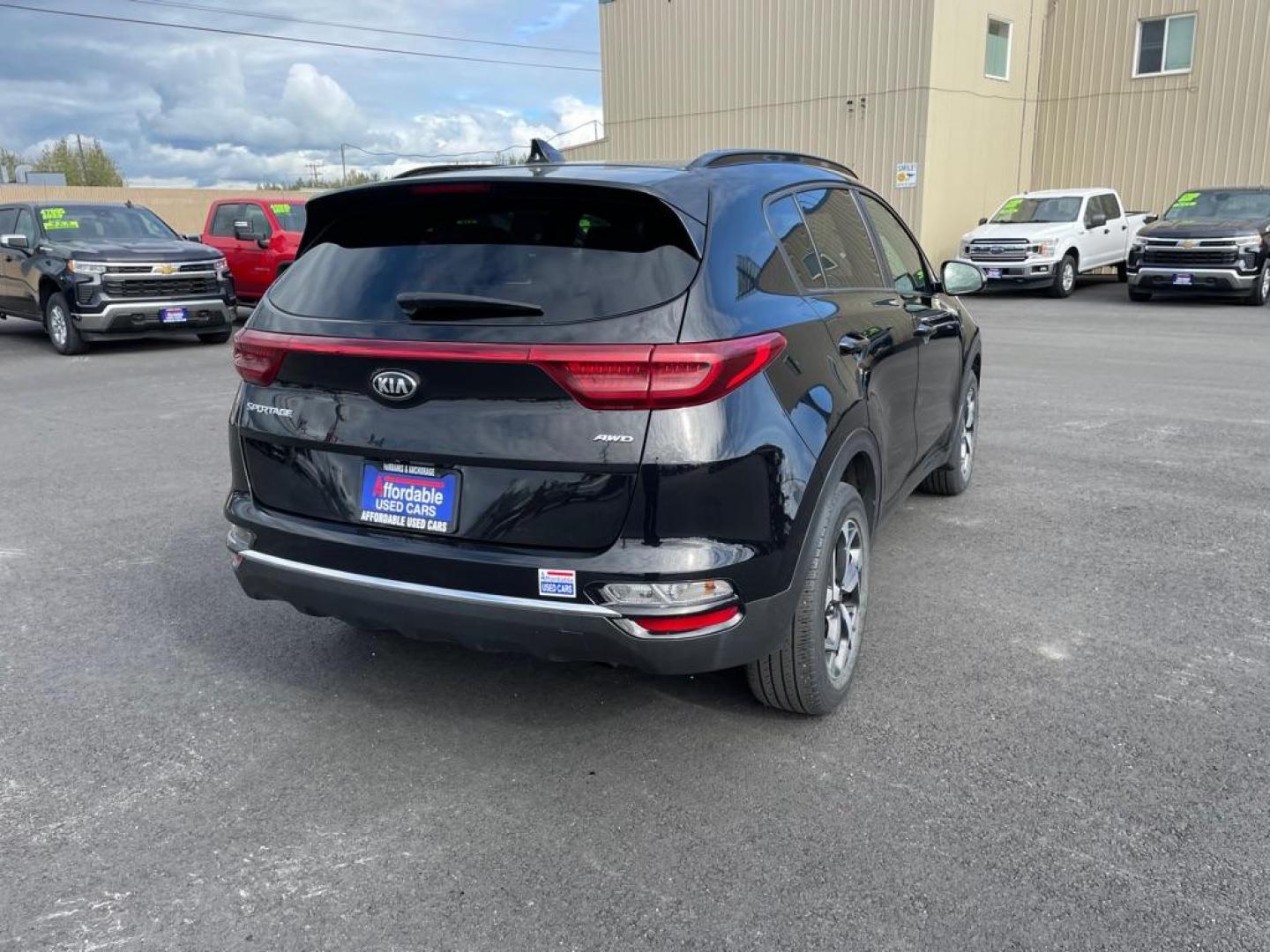 2021 BLACK KIA SPORTAGE S (KNDP6CAC1M7) with an 2.4L engine, Automatic transmission, located at 2525 S. Cushman, Fairbanks, AK, 99701, (907) 452-5707, 64.824036, -147.712311 - Photo#3