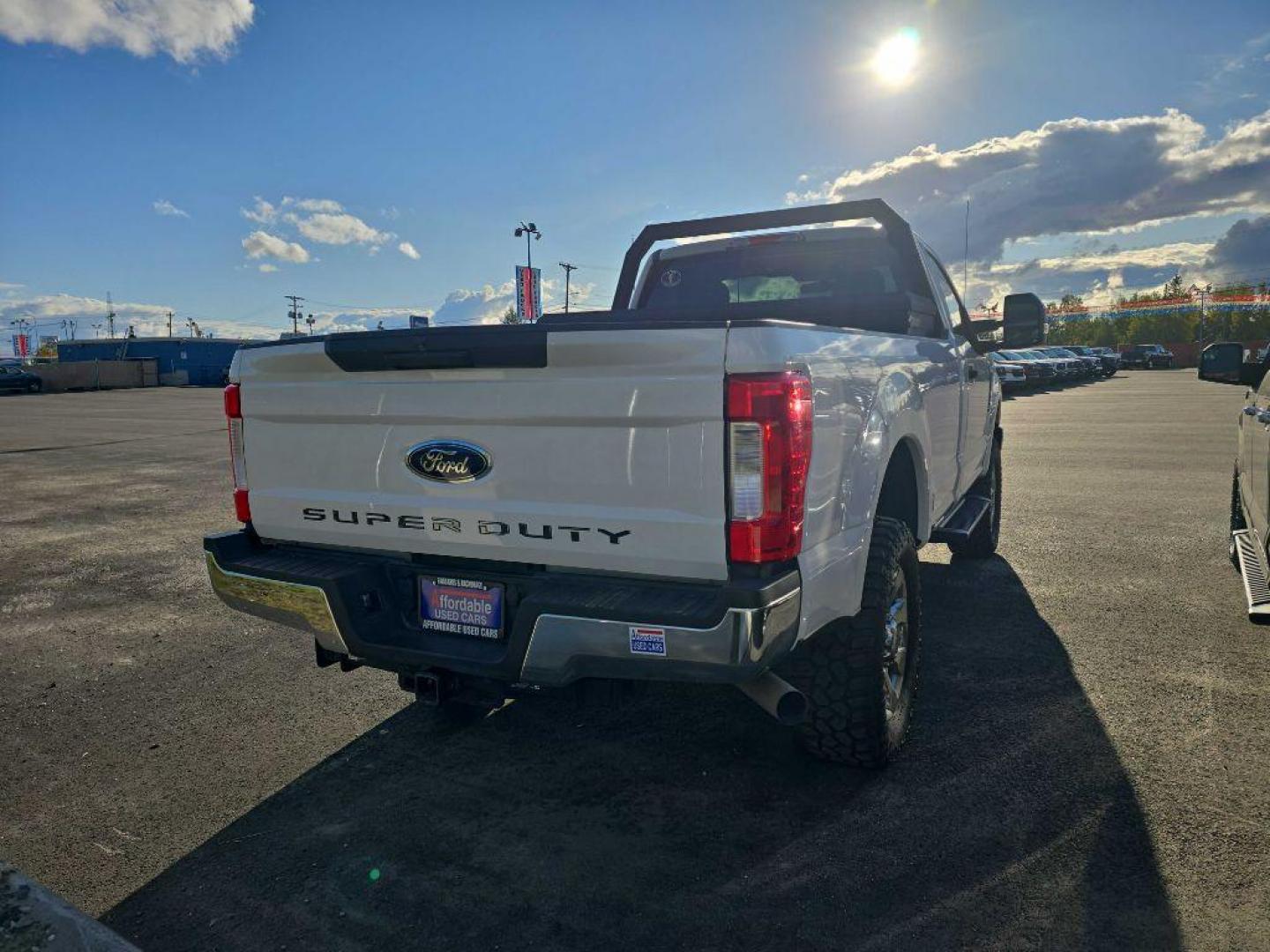 2019 WHITE FORD F250 SUPER DUTY (1FTBF2B68KE) with an 6.2L engine, Automatic transmission, located at 2525 S. Cushman, Fairbanks, AK, 99701, (907) 452-5707, 64.824036, -147.712311 - Photo#2