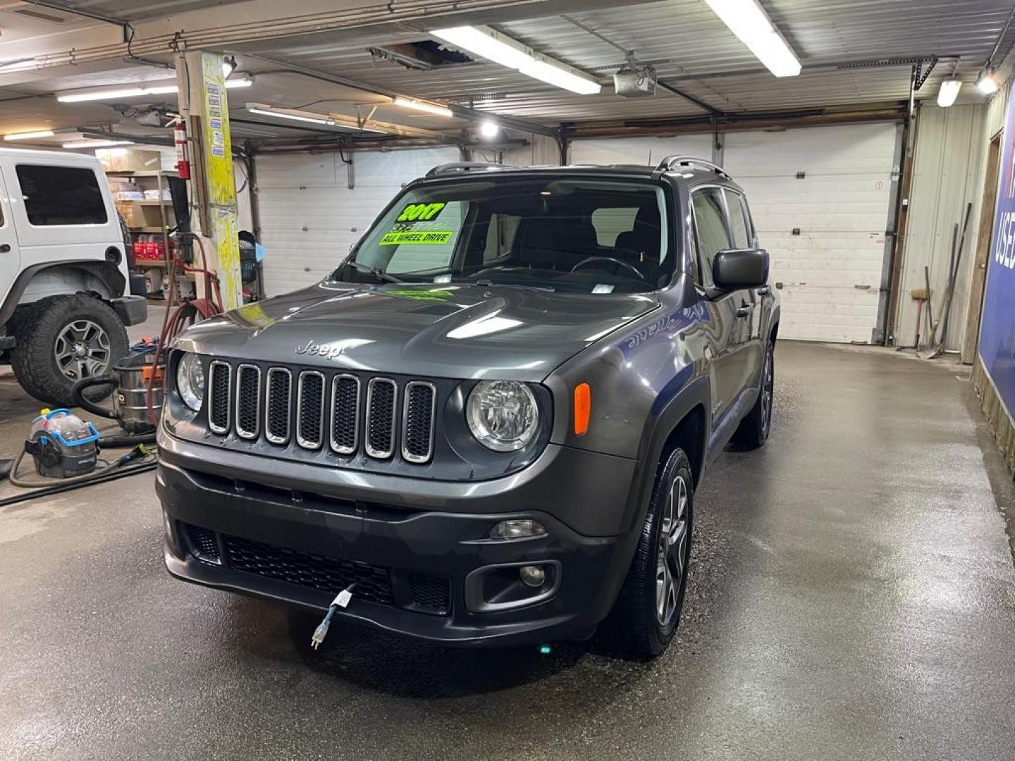 2017 GRAY JEEP RENEGADE LATITUDE (ZACCJBBB7HP) with an 2.4L engine, Automatic transmission, located at 2525 S. Cushman, Fairbanks, AK, 99701, (907) 452-5707, 64.824036, -147.712311 - Photo#1