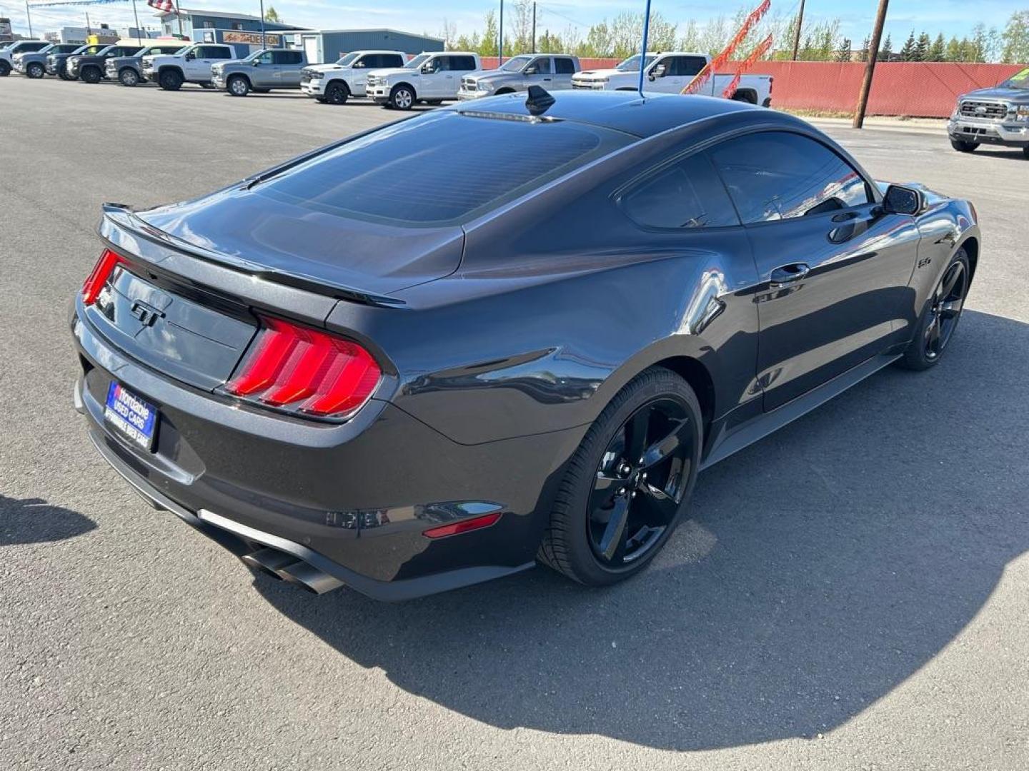 2022 BLACK FORD MUSTANG GT (1FA6P8CF4N5) with an 5.0L engine, Automatic transmission, located at 2525 S. Cushman, Fairbanks, AK, 99701, (907) 452-5707, 64.824036, -147.712311 - Photo#2