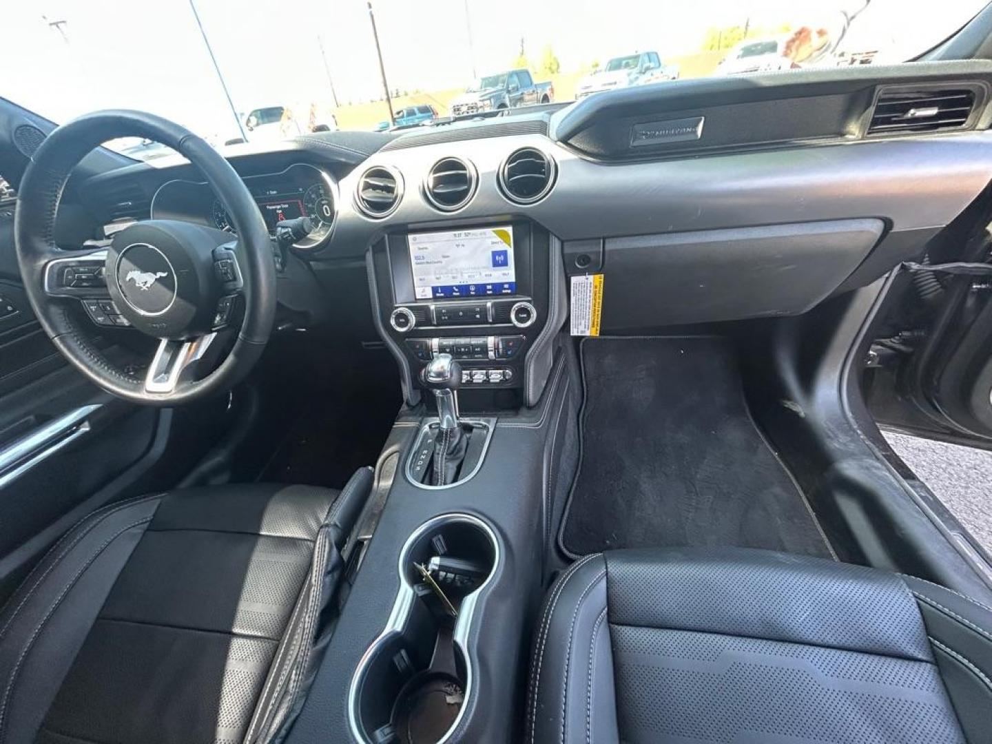 2022 BLACK FORD MUSTANG GT (1FA6P8CF4N5) with an 5.0L engine, Automatic transmission, located at 2525 S. Cushman, Fairbanks, AK, 99701, (907) 452-5707, 64.824036, -147.712311 - Photo#5