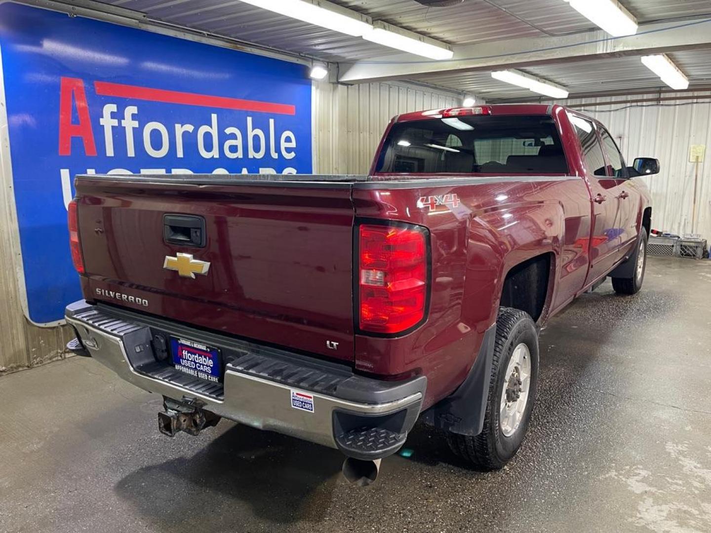 2015 RED CHEVROLET SILVERADO 2500 HEAVY DUTY LT (1GC1KVE82FF) with an 6.6L engine, Automatic transmission, located at 2525 S. Cushman, Fairbanks, AK, 99701, (907) 452-5707, 64.824036, -147.712311 - Photo#2