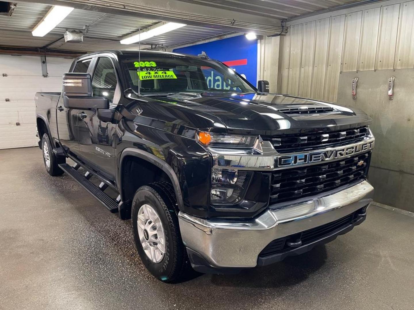 2023 BLACK CHEVROLET SILVERADO 2500 HEAVY DUTY LT (1GC4YNE78PF) with an 6.6L engine, Automatic transmission, located at 2525 S. Cushman, Fairbanks, AK, 99701, (907) 452-5707, 64.824036, -147.712311 - Photo#0