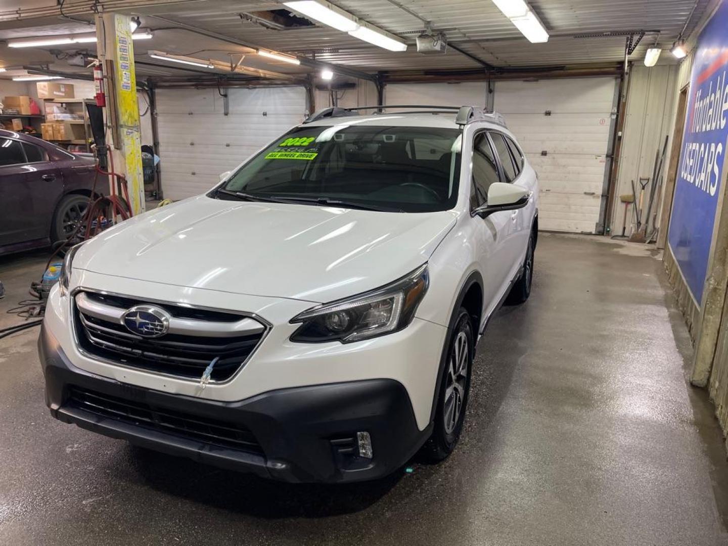 2022 WHITE SUBARU OUTBACK PREMIUM (4S4BTACC8N3) with an 2.5L engine, Automatic transmission, located at 2525 S. Cushman, Fairbanks, AK, 99701, (907) 452-5707, 64.824036, -147.712311 - Photo#1