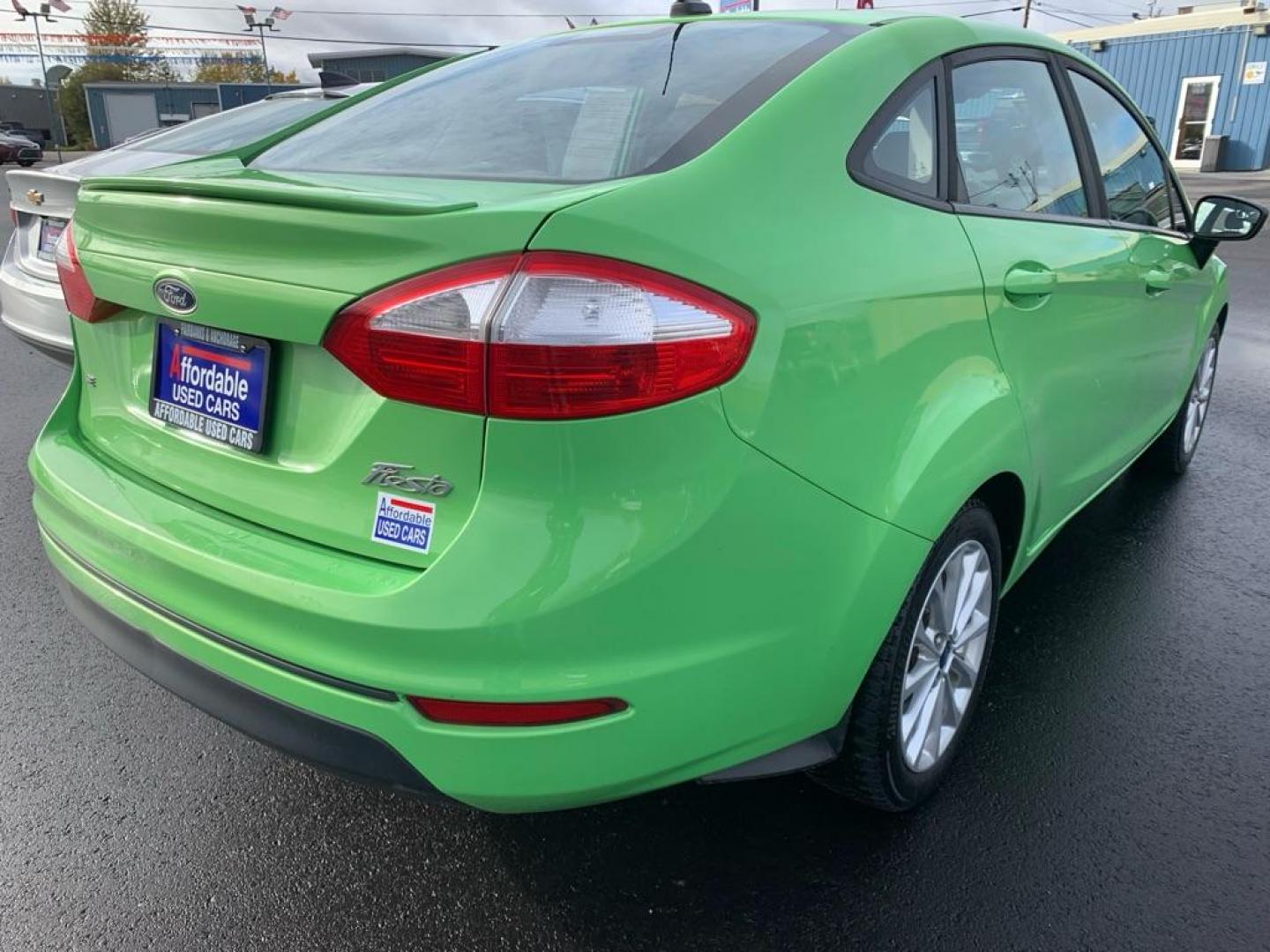 2014 GREEN FORD FIESTA SE (3FADP4BJ0EM) with an 1.6L engine, Automatic transmission, located at 2525 S. Cushman, Fairbanks, AK, 99701, (907) 452-5707, 64.824036, -147.712311 - Photo#3