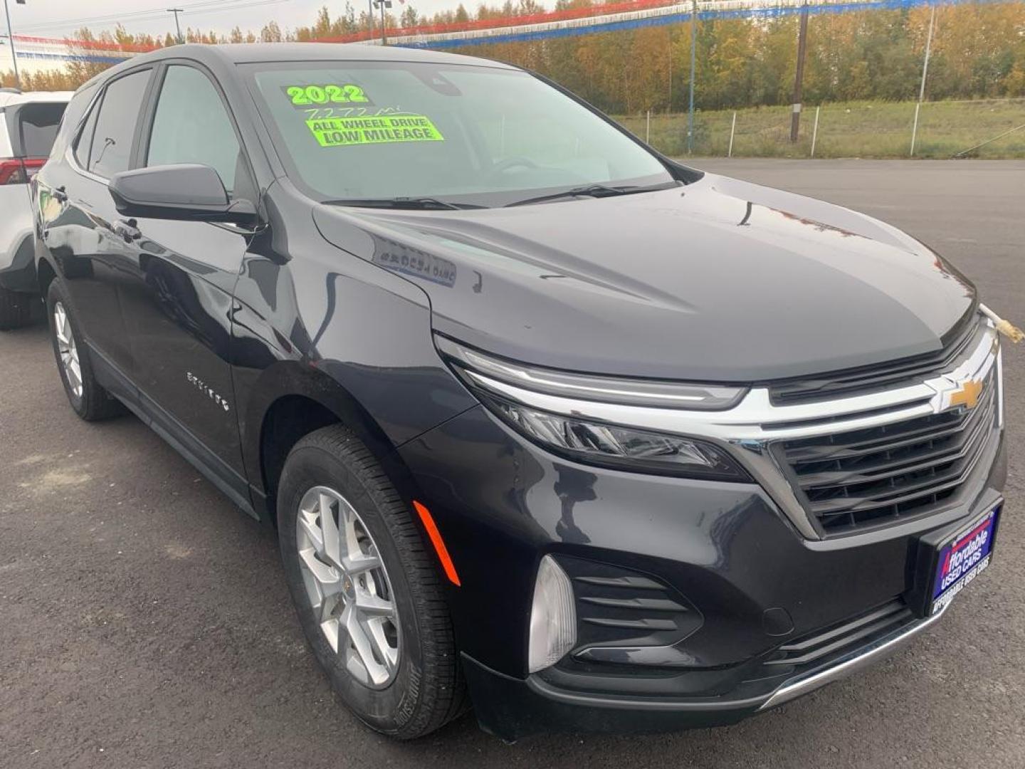 2022 GRAY CHEVROLET EQUINOX LT (2GNAXUEV8N6) with an 1.5L engine, Automatic transmission, located at 2525 S. Cushman, Fairbanks, AK, 99701, (907) 452-5707, 64.824036, -147.712311 - Photo#0