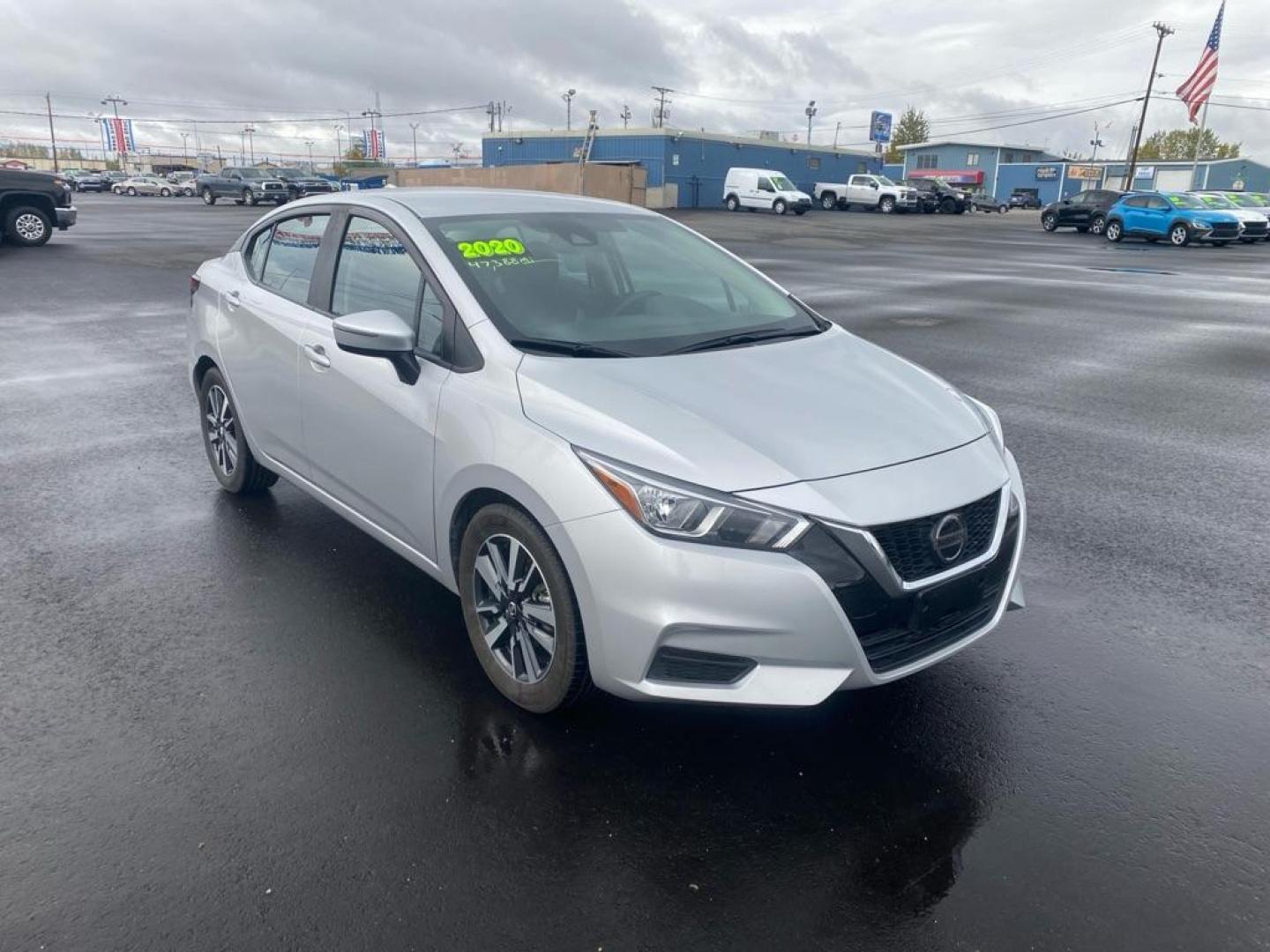 2020 SILVER NISSAN VERSA SV (3N1CN8EVXLL) with an 1.6L engine, Continuously Variable transmission, located at 2525 S. Cushman, Fairbanks, AK, 99701, (907) 452-5707, 64.824036, -147.712311 - Photo#1