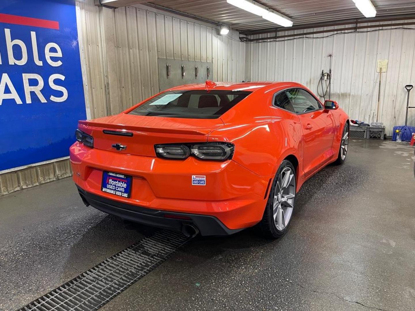 2019 ORANGE CHEVROLET CAMARO LT (1G1FB1RX1K0) with an 2.0L engine, Automatic transmission, located at 2525 S. Cushman, Fairbanks, AK, 99701, (907) 452-5707, 64.824036, -147.712311 - Photo#2