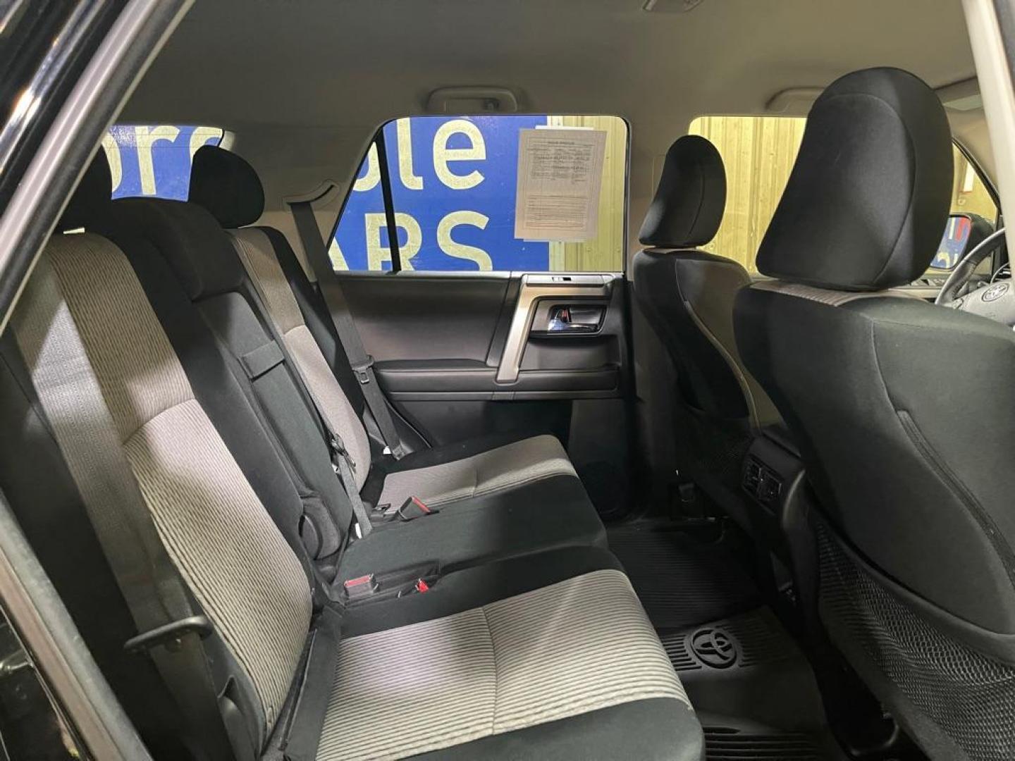 2022 BLACK TOYOTA 4RUNNER SR5/SR5 PREMIUM (JTEMU5JR2N6) with an 4.0L engine, Automatic transmission, located at 2525 S. Cushman, Fairbanks, AK, 99701, (907) 452-5707, 64.824036, -147.712311 - Photo#4