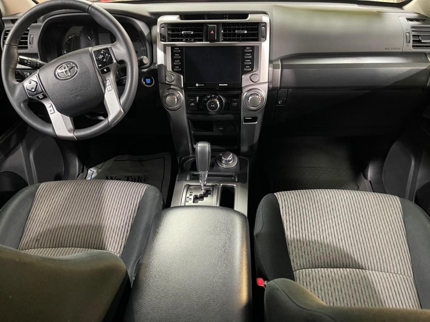 2022 BLACK TOYOTA 4RUNNER SR5/SR5 PREMIUM (JTEMU5JR2N6) with an 4.0L engine, Automatic transmission, located at 2525 S. Cushman, Fairbanks, AK, 99701, (907) 452-5707, 64.824036, -147.712311 - Photo#5