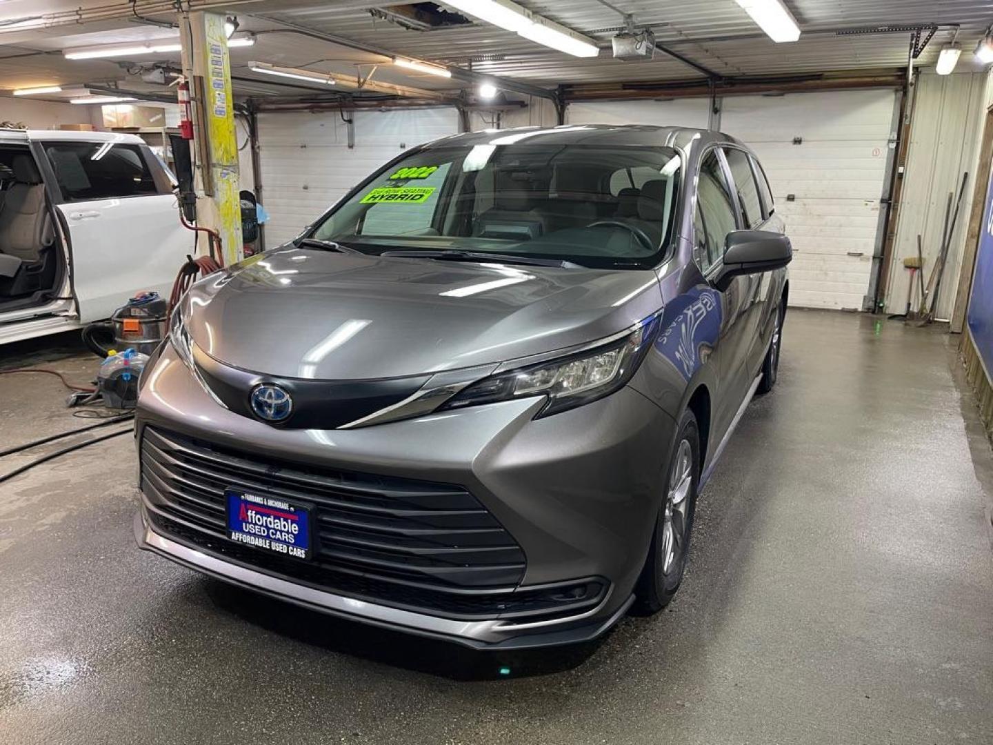 2022 GRAY TOYOTA SIENNA HYBRD LE LE (5TDKRKECXNS) with an 2.5L engine, Continuously Variable transmission, located at 2525 S. Cushman, Fairbanks, AK, 99701, (907) 452-5707, 64.824036, -147.712311 - Photo#1