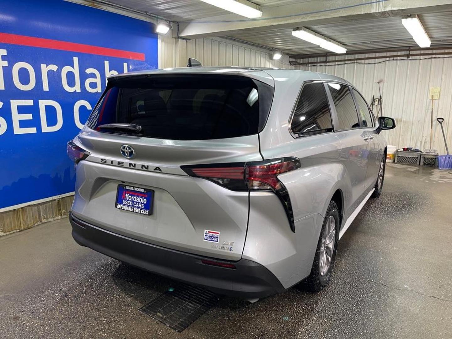 2022 SILVER TOYOTA SIENNA HYBRD LE LE (5TDKRKEC9NS) with an 2.5L engine, Continuously Variable transmission, located at 2525 S. Cushman, Fairbanks, AK, 99701, (907) 452-5707, 64.824036, -147.712311 - Photo#2