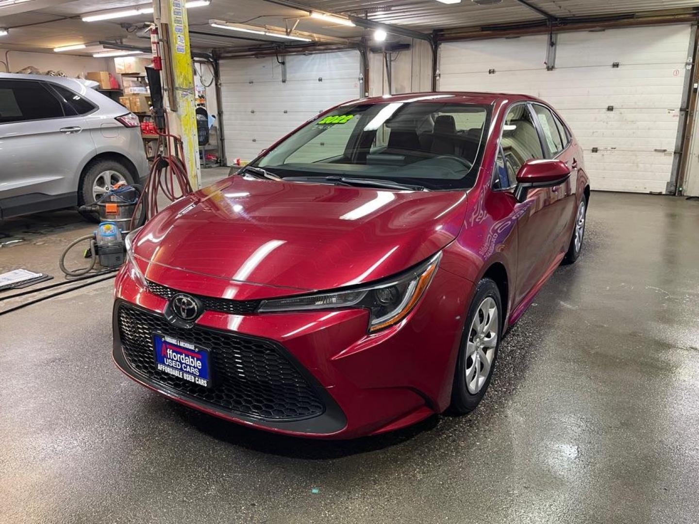 2022 RED TOYOTA COROLLA LE LE (JTDEPMAE0NJ) with an 1.8L engine, Continuously Variable transmission, located at 2525 S. Cushman, Fairbanks, AK, 99701, (907) 452-5707, 64.824036, -147.712311 - Photo#1