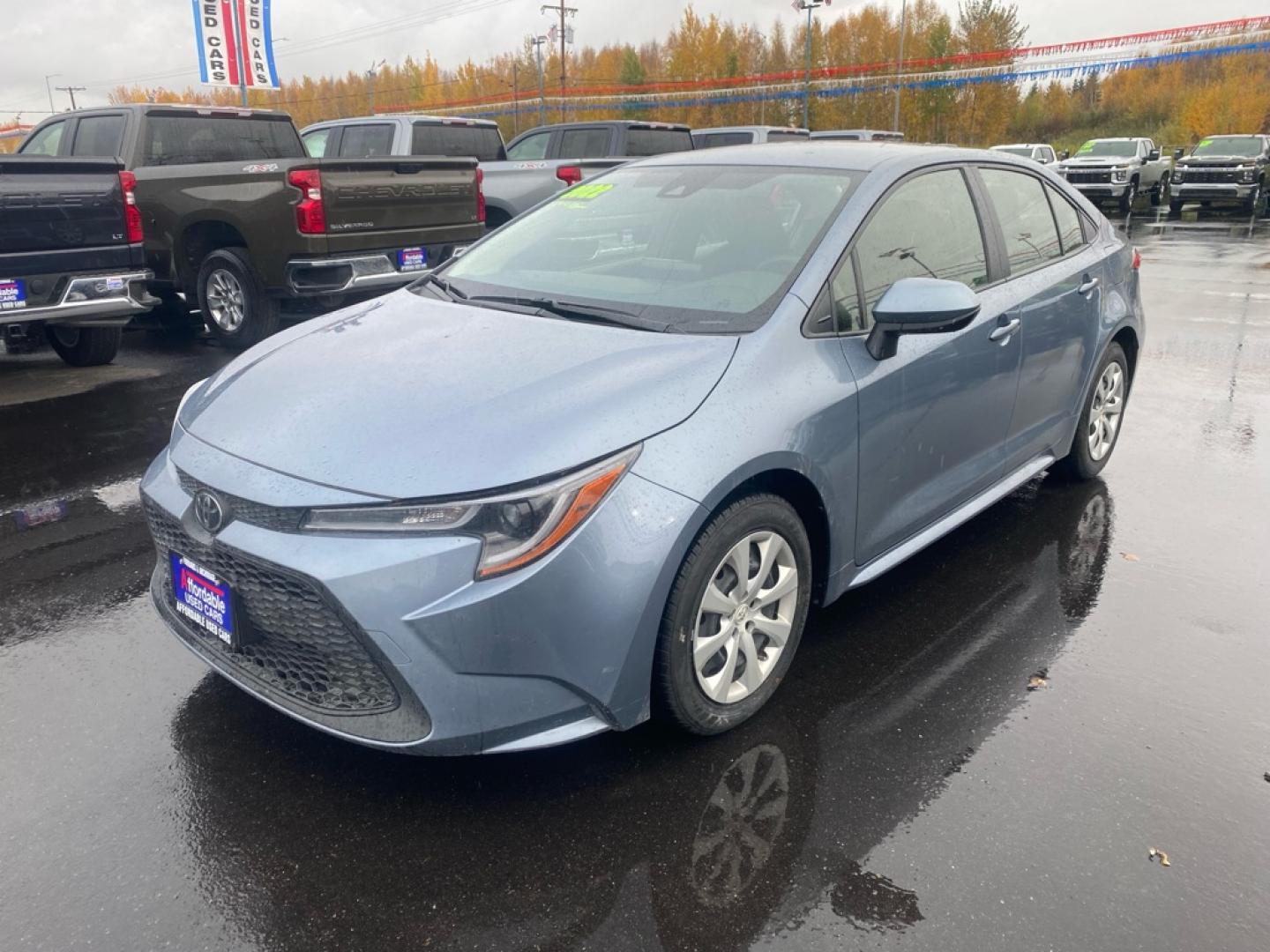 2022 GRAY TOYOTA COROLLA LE LE (JTDEPMAE5NJ) with an 1.8L engine, Continuously Variable transmission, located at 2525 S. Cushman, Fairbanks, AK, 99701, (907) 452-5707, 64.824036, -147.712311- Photo#0