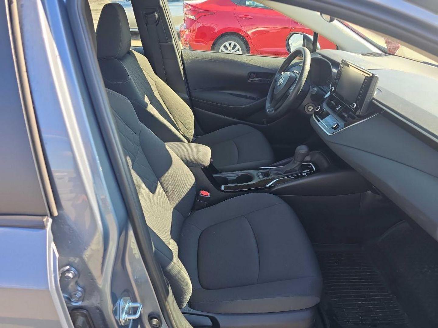 2022 GRAY TOYOTA COROLLA LE LE (JTDEPMAE8NJ) with an 1.8L engine, Continuously Variable transmission, located at 2525 S. Cushman, Fairbanks, AK, 99701, (907) 452-5707, 64.824036, -147.712311 - Photo#1