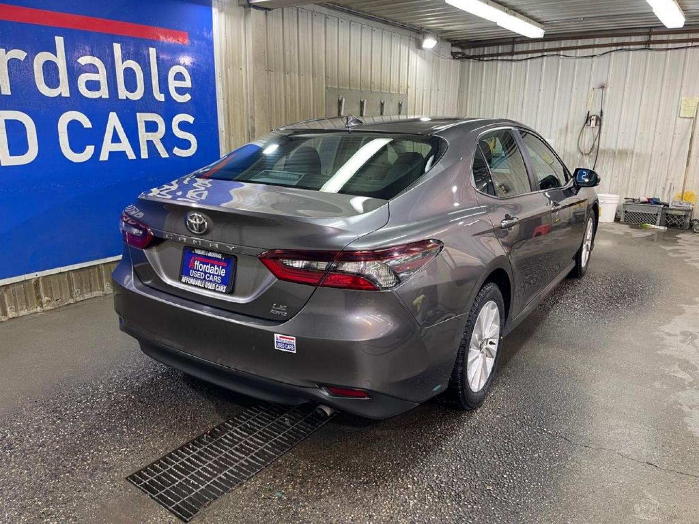 2022 GRAY TOYOTA CAMRY AWD LE LE (4T1C11BK4NU) with an 2.5L engine, Automatic transmission, located at 2525 S. Cushman, Fairbanks, AK, 99701, (907) 452-5707, 64.824036, -147.712311 - Photo#2