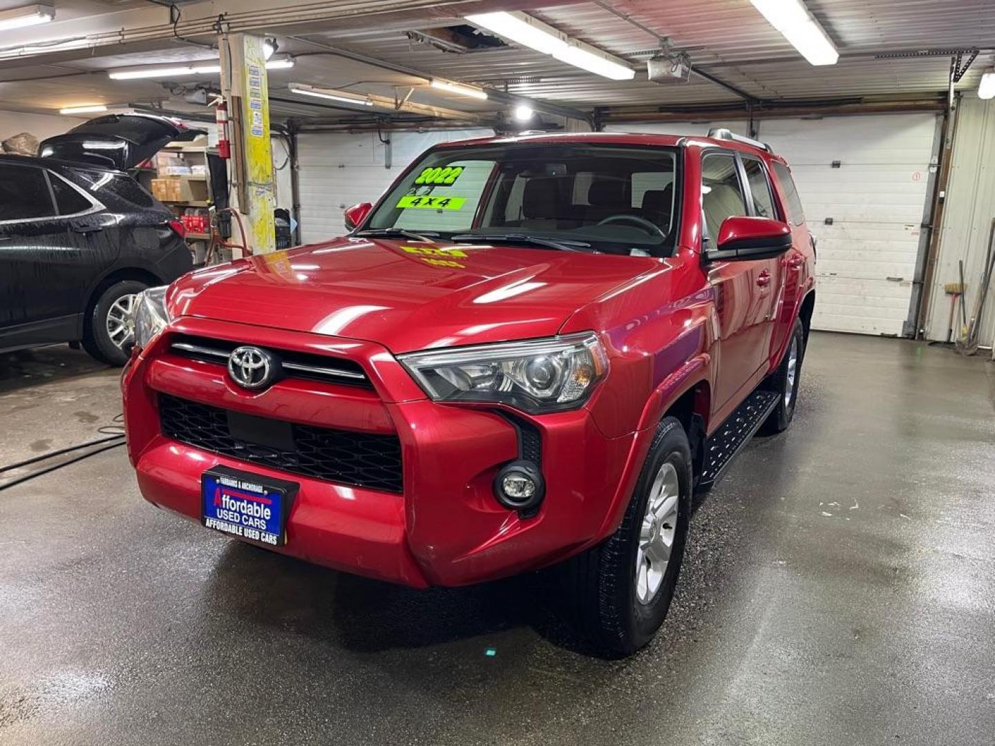 2022 RED TOYOTA 4RUNNER SR5 SR5/SR5 PREMIUM (JTEMU5JR7N6) with an 4.0L engine, Automatic transmission, located at 2525 S. Cushman, Fairbanks, AK, 99701, (907) 452-5707, 64.824036, -147.712311 - Photo#1