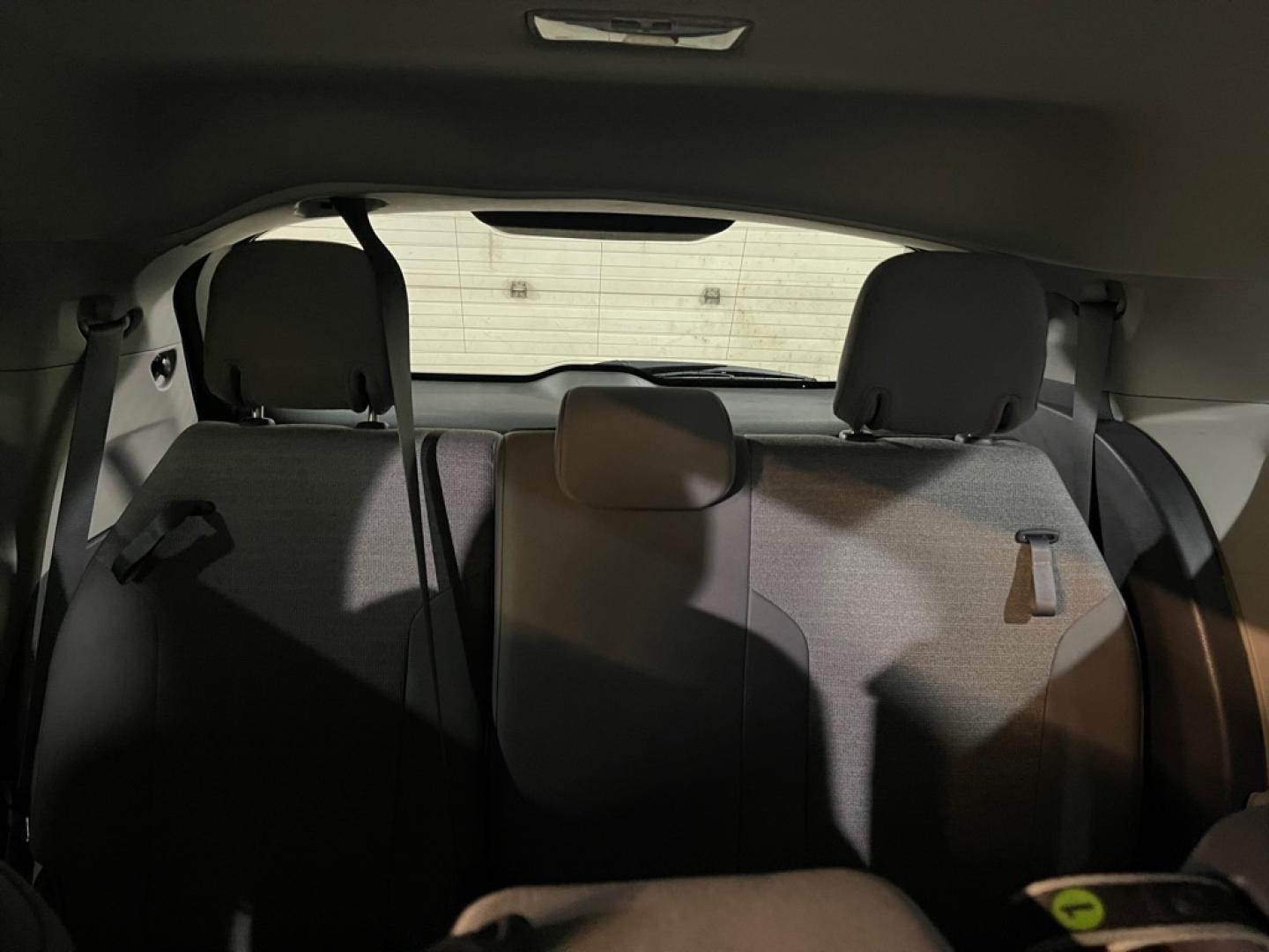 2022 BLUE TOYOTA SIENNA HYBRD LE LE (5TDKRKECXNS) with an 2.5L engine, Continuously Variable transmission, located at 2525 S. Cushman, Fairbanks, AK, 99701, (907) 452-5707, 64.824036, -147.712311- Photo#5