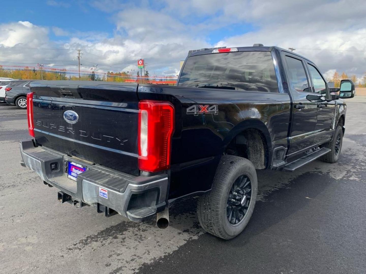 2023 BLUE FORD F350 SUPER DUTY (1FT8W3BN7PE) with an 7.3L engine, Automatic transmission, located at 2525 S. Cushman, Fairbanks, AK, 99701, (907) 452-5707, 64.824036, -147.712311 - Photo#3