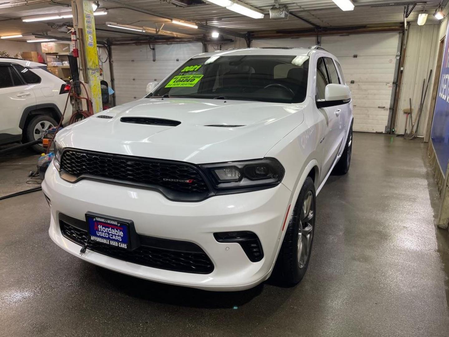 2021 WHITE DODGE DURANGO R/T (1C4SDJCT2MC) with an 5.7L engine, Automatic transmission, located at 2525 S. Cushman, Fairbanks, AK, 99701, (907) 452-5707, 64.824036, -147.712311 - Photo#1