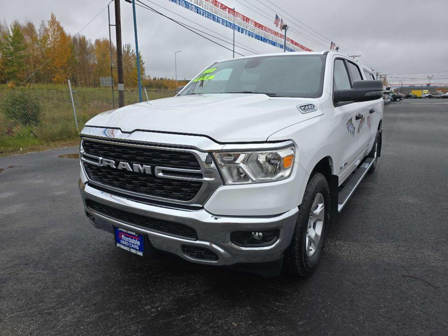 2023 WHITE RAM 1500 BIG HORN/LONE STAR (1C6SRFMT2PN) with an 5.7L engine, Automatic transmission, located at 2525 S. Cushman, Fairbanks, AK, 99701, (907) 452-5707, 64.824036, -147.712311 - Photo#4