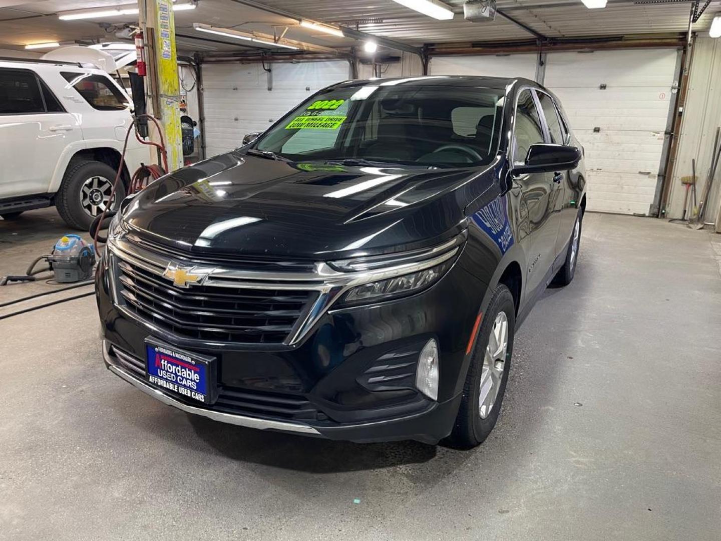 2022 BLACK CHEVROLET EQUINOX LT (3GNAXUEV0NL) with an 1.5L engine, Automatic transmission, located at 2525 S. Cushman, Fairbanks, AK, 99701, (907) 452-5707, 64.824036, -147.712311 - Photo#1