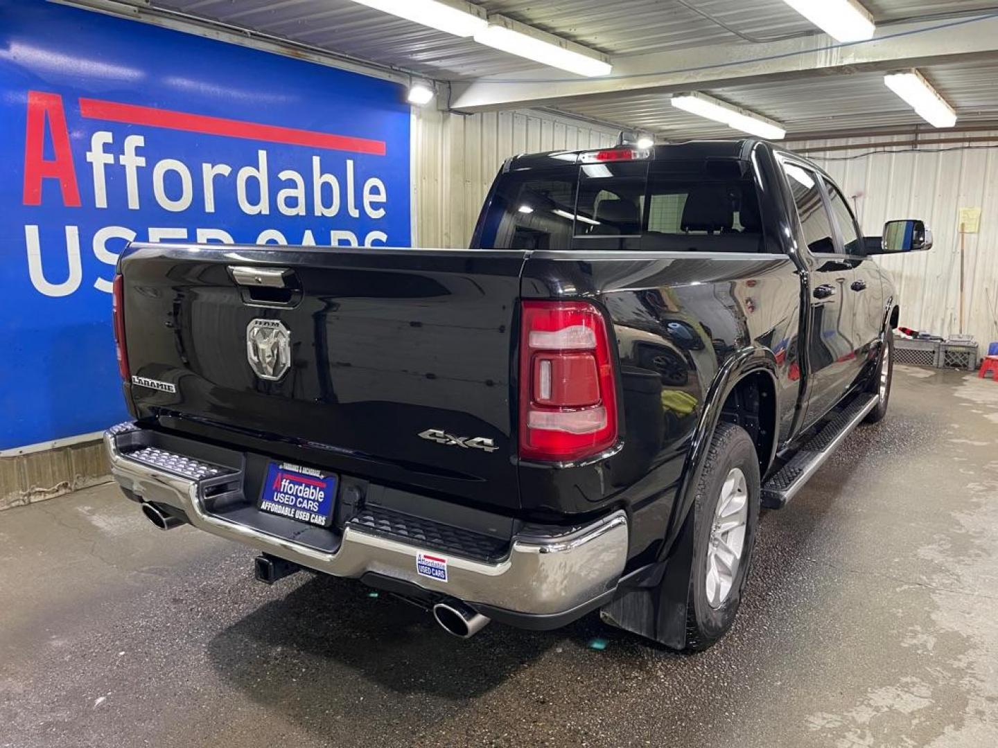 2019 BLACK RAM 1500 LARAMIE (1C6SRFRTXKN) with an 5.7L engine, Automatic transmission, located at 2525 S. Cushman, Fairbanks, AK, 99701, (907) 452-5707, 64.824036, -147.712311 - Photo#2