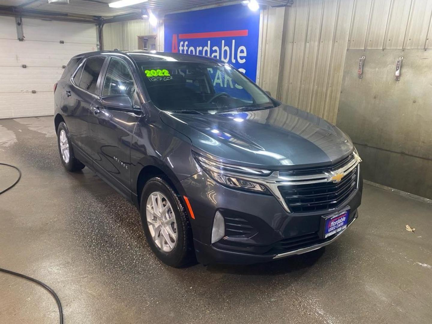 2022 GRAY CHEVROLET EQUINOX LT (2GNAXUEV1N6) with an 1.5L engine, Automatic transmission, located at 2525 S. Cushman, Fairbanks, AK, 99701, (907) 452-5707, 64.824036, -147.712311 - Photo#0