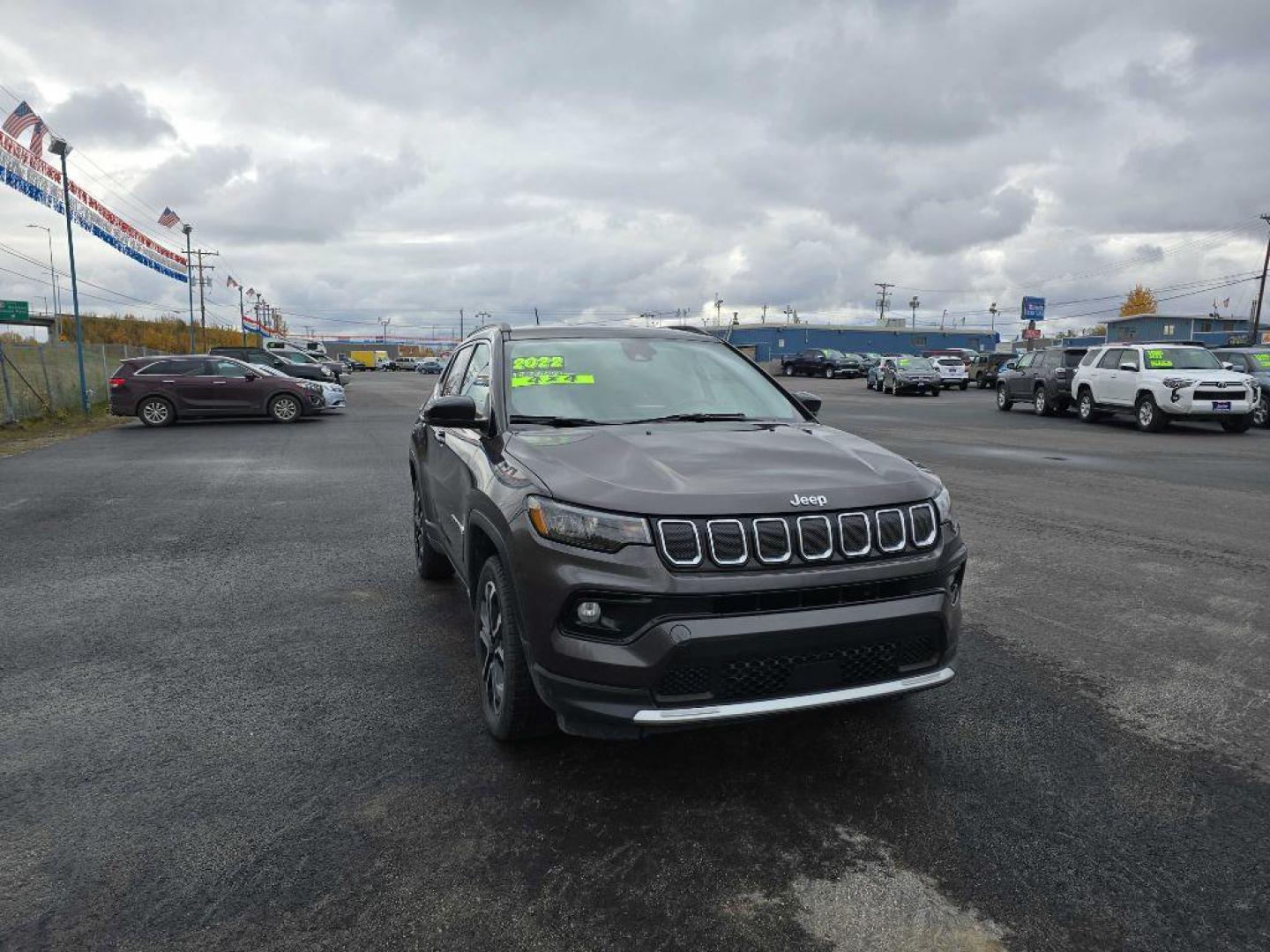 2022 BLACK JEEP COMPASS LIMITED (3C4NJDCBXNT) with an 2.4L engine, Automatic transmission, located at 2525 S. Cushman, Fairbanks, AK, 99701, (907) 452-5707, 64.824036, -147.712311 - Photo#1