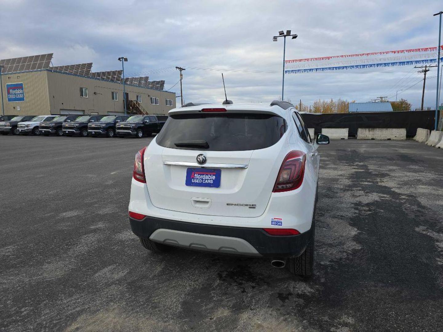 2021 SILVER BUICK ENCORE PREFERRED (KL4CJESM0MB) with an 1.4L engine, Automatic transmission, located at 2525 S. Cushman, Fairbanks, AK, 99701, (907) 452-5707, 64.824036, -147.712311 - Photo#4