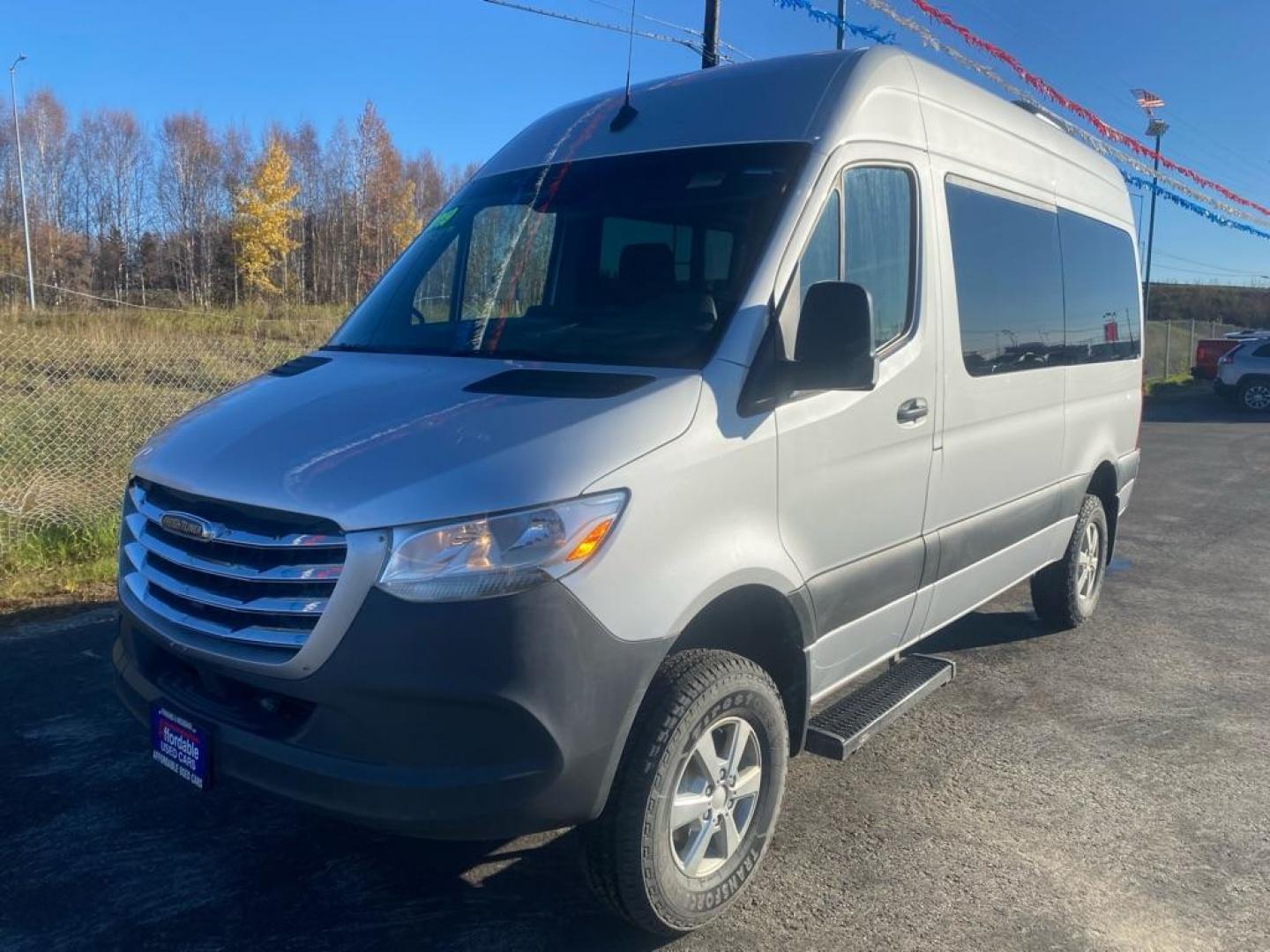 2019 SILVER FREIGHTLINER SPRINTER 2500 (W2Z4EFVY1KT) , Automatic transmission, located at 2525 S. Cushman, Fairbanks, AK, 99701, (907) 452-5707, 64.824036, -147.712311 - Photo#0