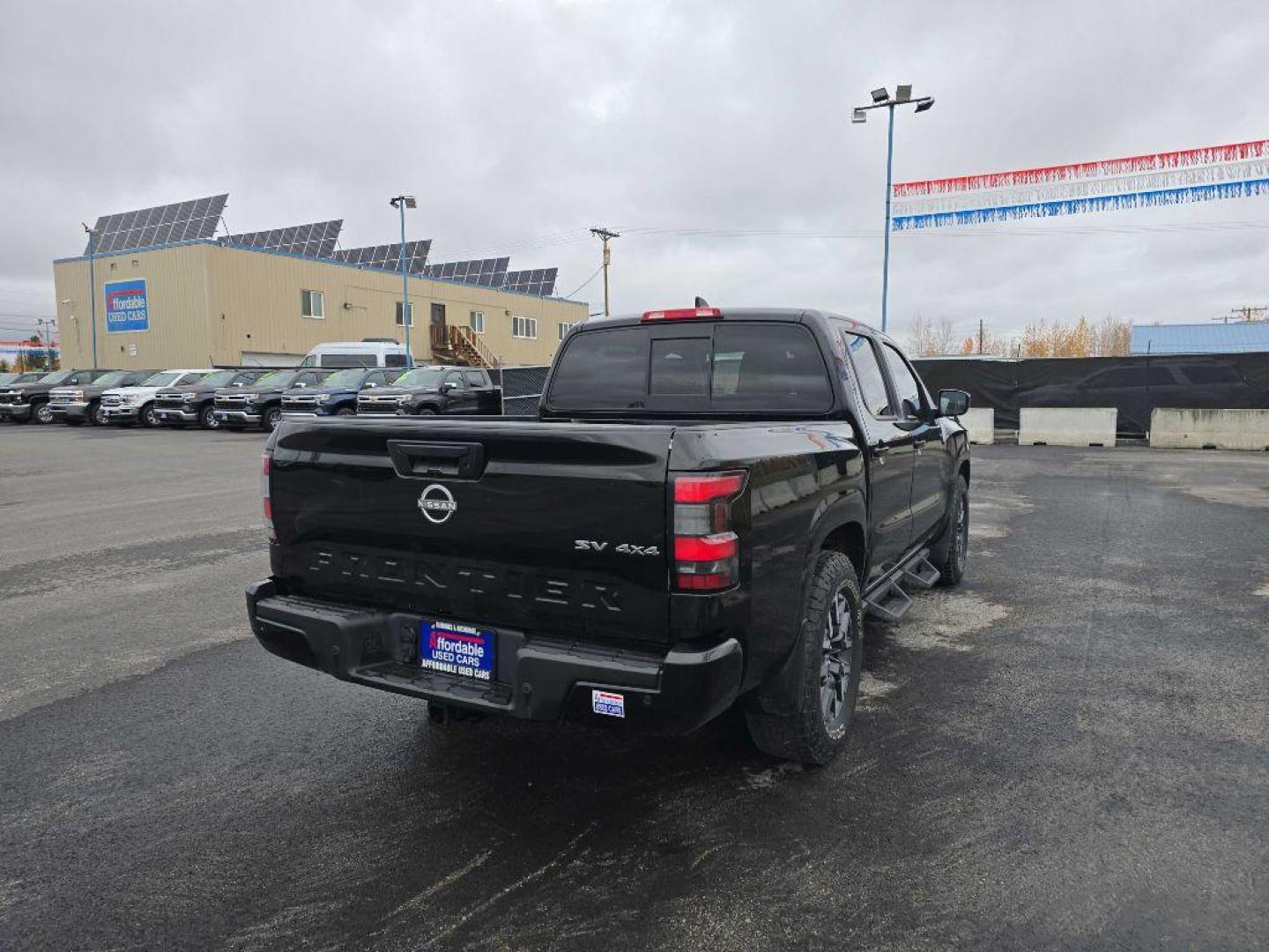 2022 BLACK NISSAN FRONTIER S (1N6ED1EK5NN) with an 3.8L engine, Automatic transmission, located at 2525 S. Cushman, Fairbanks, AK, 99701, (907) 452-5707, 64.824036, -147.712311 - Photo#2