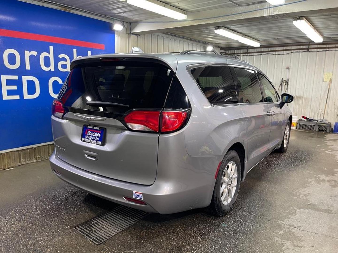 2020 SILVER CHRYSLER VOYAGER LXI (2C4RC1DG0LR) with an 3.6L engine, Automatic transmission, located at 2525 S. Cushman, Fairbanks, AK, 99701, (907) 452-5707, 64.824036, -147.712311 - Photo#2