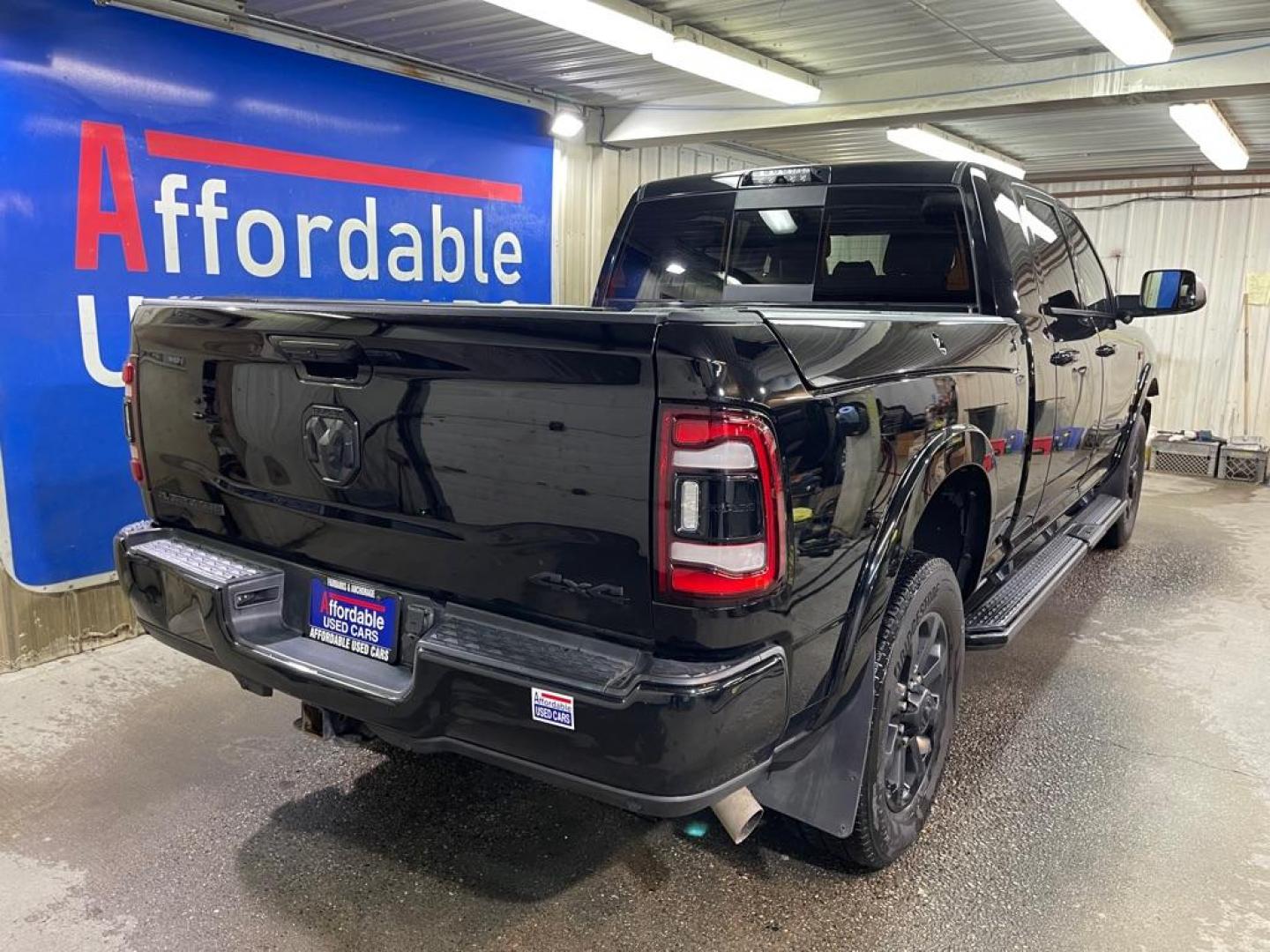 2021 BLACK RAM 2500 LARAMIE (3C6UR5NJ7MG) with an 6.4L engine, Automatic transmission, located at 2525 S. Cushman, Fairbanks, AK, 99701, (907) 452-5707, 64.824036, -147.712311 - Photo#2