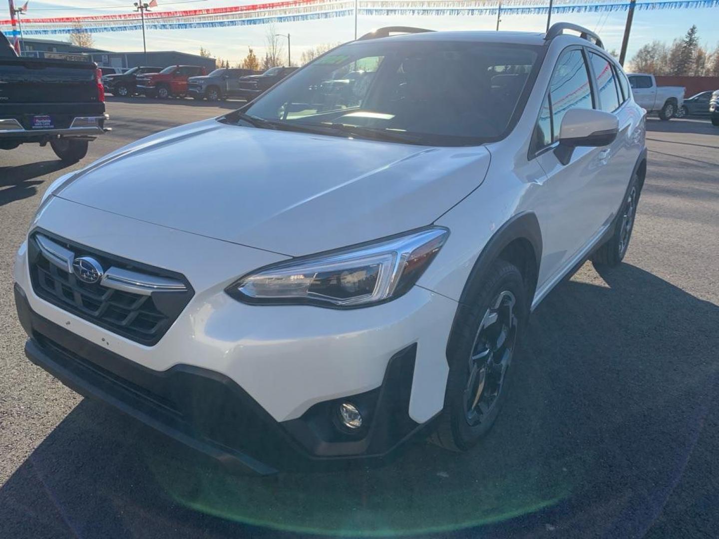 2021 WHITE SUBARU CROSSTREK LIMITED (JF2GTHNC5M8) with an 2.5L engine, Automatic transmission, located at 2525 S. Cushman, Fairbanks, AK, 99701, (907) 452-5707, 64.824036, -147.712311 - Photo#1