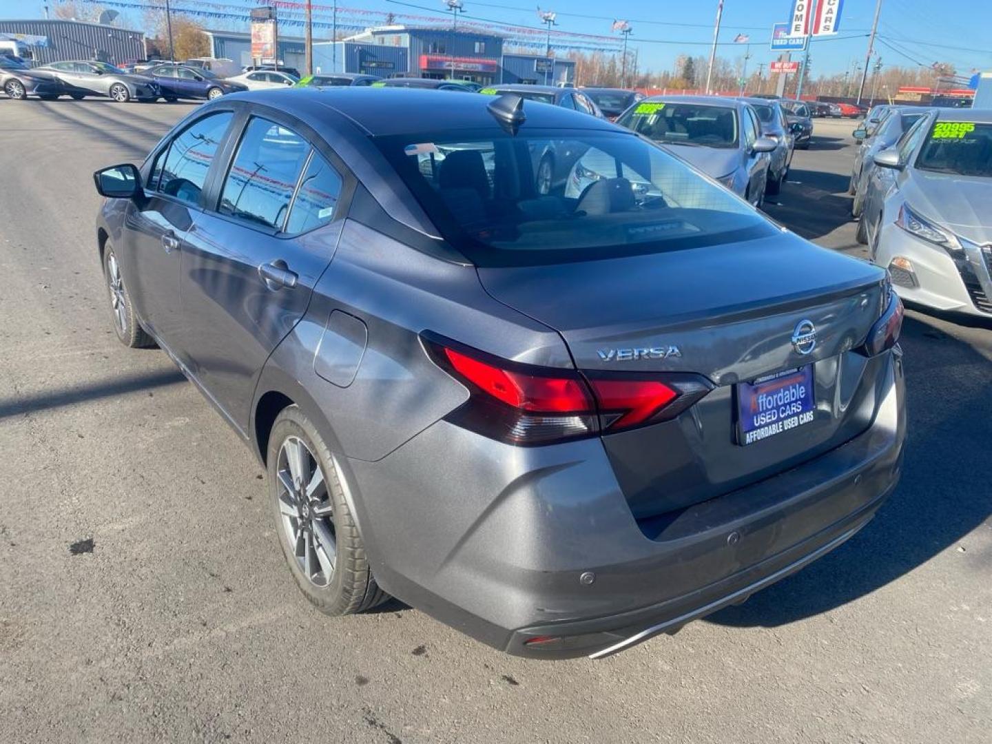 2020 GRAY NISSAN VERSA SV (3N1CN8EV1LL) with an 1.6L engine, Continuously Variable transmission, located at 2525 S. Cushman, Fairbanks, AK, 99701, (907) 452-5707, 64.824036, -147.712311 - Photo#3