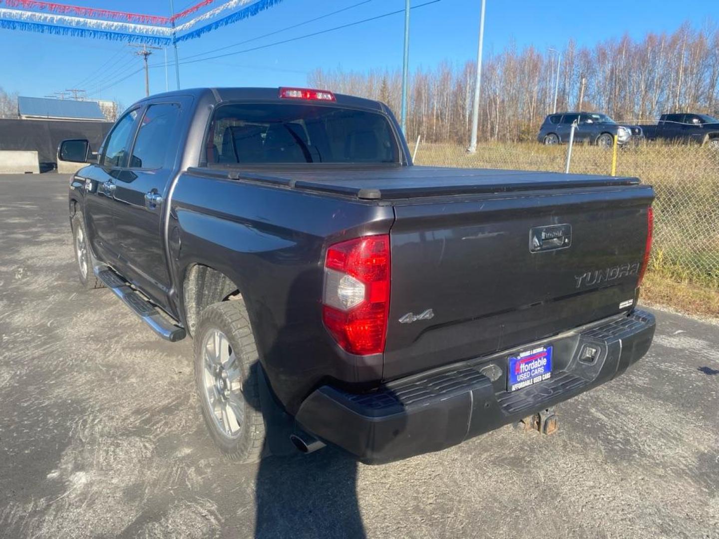 2014 GRAY TOYOTA TUNDRA CREWMAX PLATINUM (5TFAY5F12EX) with an 5.7L engine, Automatic transmission, located at 2525 S. Cushman, Fairbanks, AK, 99701, (907) 452-5707, 64.824036, -147.712311 - Photo#3