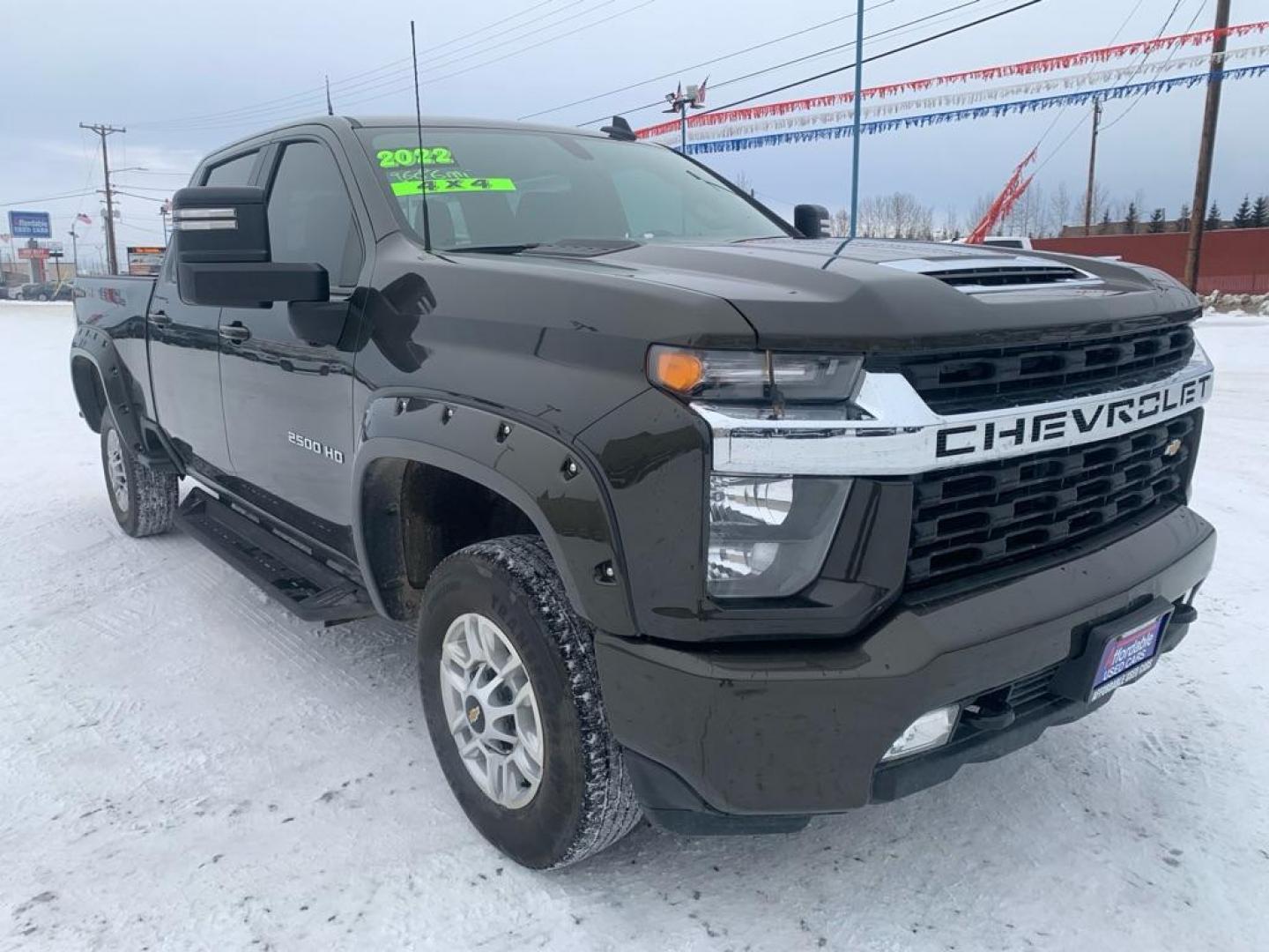 2022 GREEN CHEVROLET SILVERADO 2500 HEAVY DUTY LT (1GC4YNE73NF) with an 6.6L engine, Automatic transmission, located at 2525 S. Cushman, Fairbanks, AK, 99701, (907) 452-5707, 64.824036, -147.712311 - Photo#0