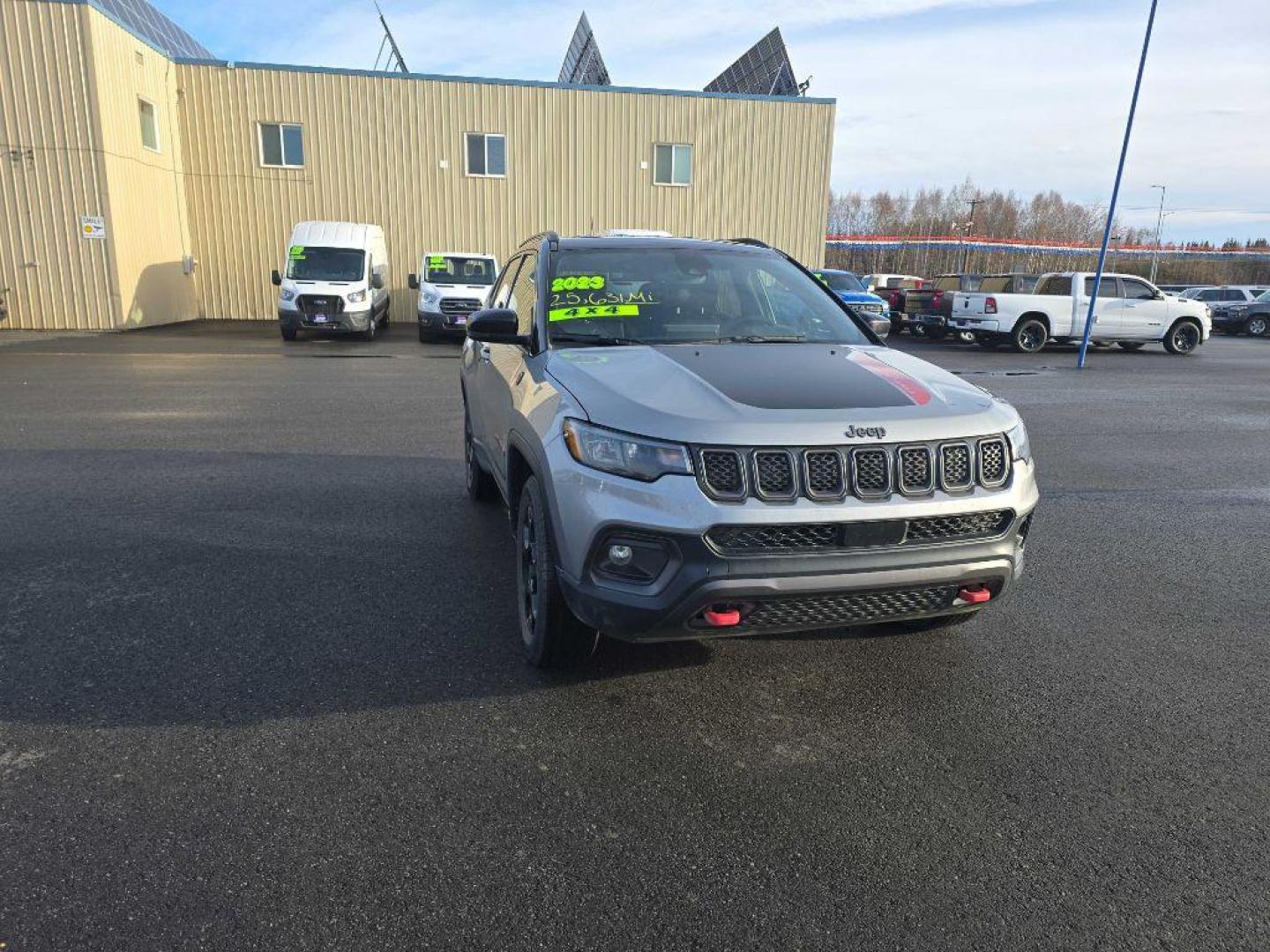 2023 SILVER JEEP COMPASS TRAILHAWK (3C4NJDDN1PT) with an 2.0L engine, Automatic transmission, located at 2525 S. Cushman, Fairbanks, AK, 99701, (907) 452-5707, 64.824036, -147.712311 - Photo#0