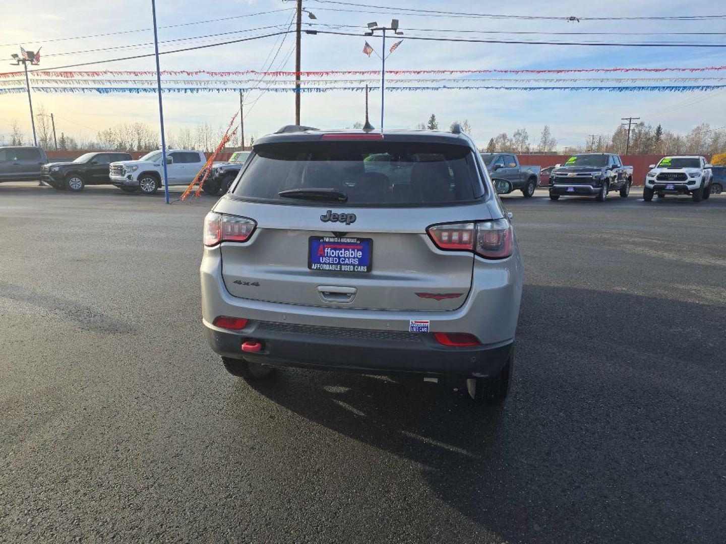 2023 SILVER JEEP COMPASS TRAILHAWK (3C4NJDDN1PT) with an 2.0L engine, Automatic transmission, located at 2525 S. Cushman, Fairbanks, AK, 99701, (907) 452-5707, 64.824036, -147.712311 - Photo#2